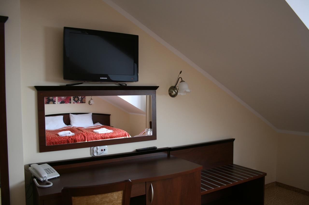 Hotel Zieleniec 지엘레니에츠 객실 사진
